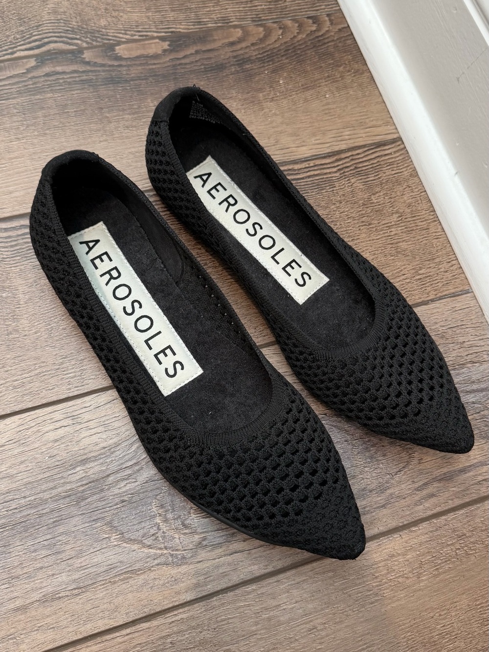 AEROSOLES Black Pointed Knit Slip-On Flats